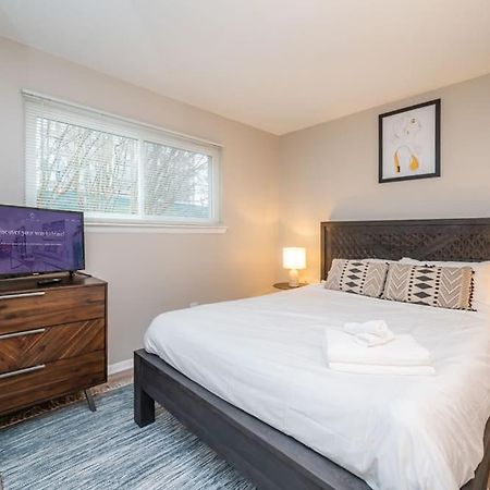 Welcoming 2Br With Parking And Perfect Location Lejlighed Durham Eksteriør billede